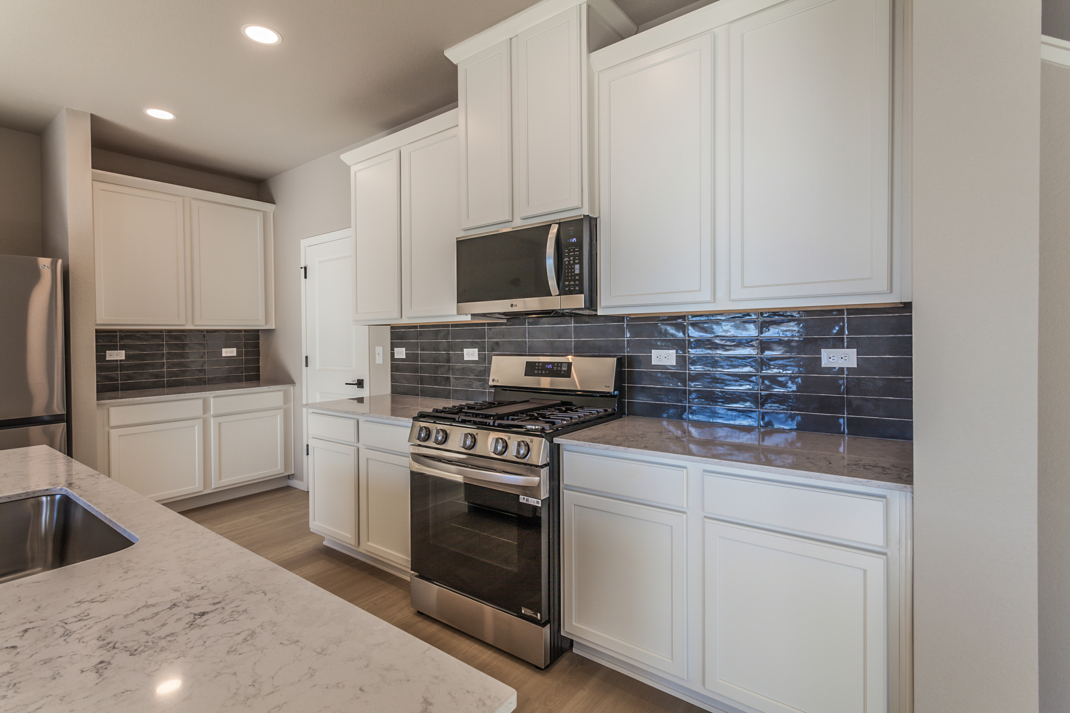 Clemens – 3146 Tourmaline